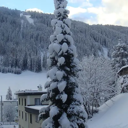 Quellenhof D04 * Давос